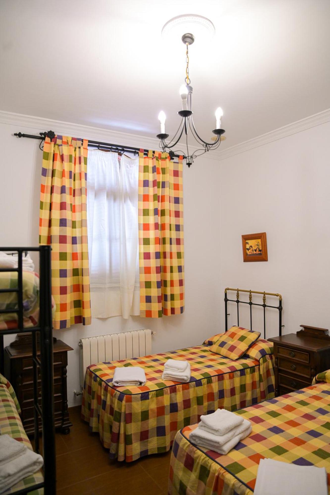 Casa Rural La Encina Орначуелос Екстериор снимка